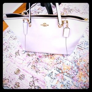 Coach large hand bag